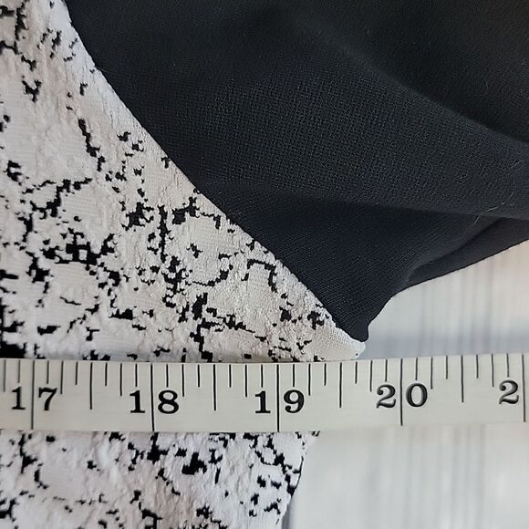 Ravel black and white full zip jacket Size M - Picture 10 of 11